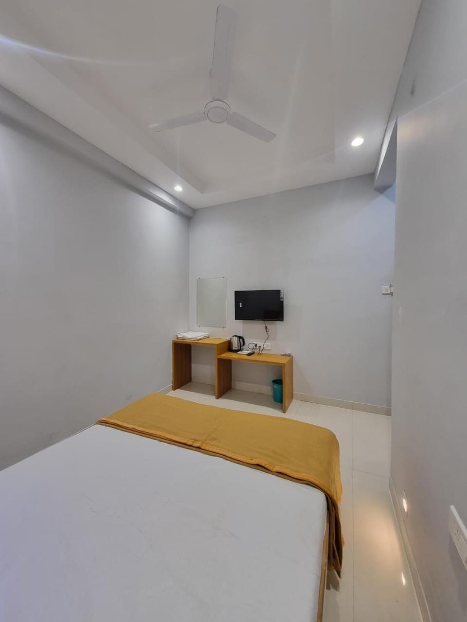 Vivanta Inn Lodge, سولابور المظهر الخارجي الصورة